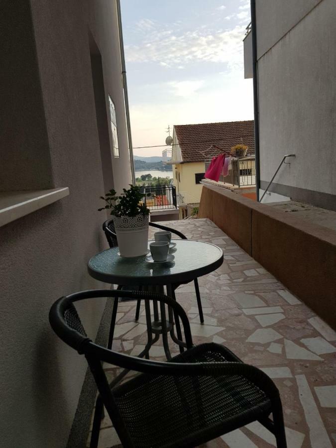 Apartments Nakic Sibenik Bagian luar foto