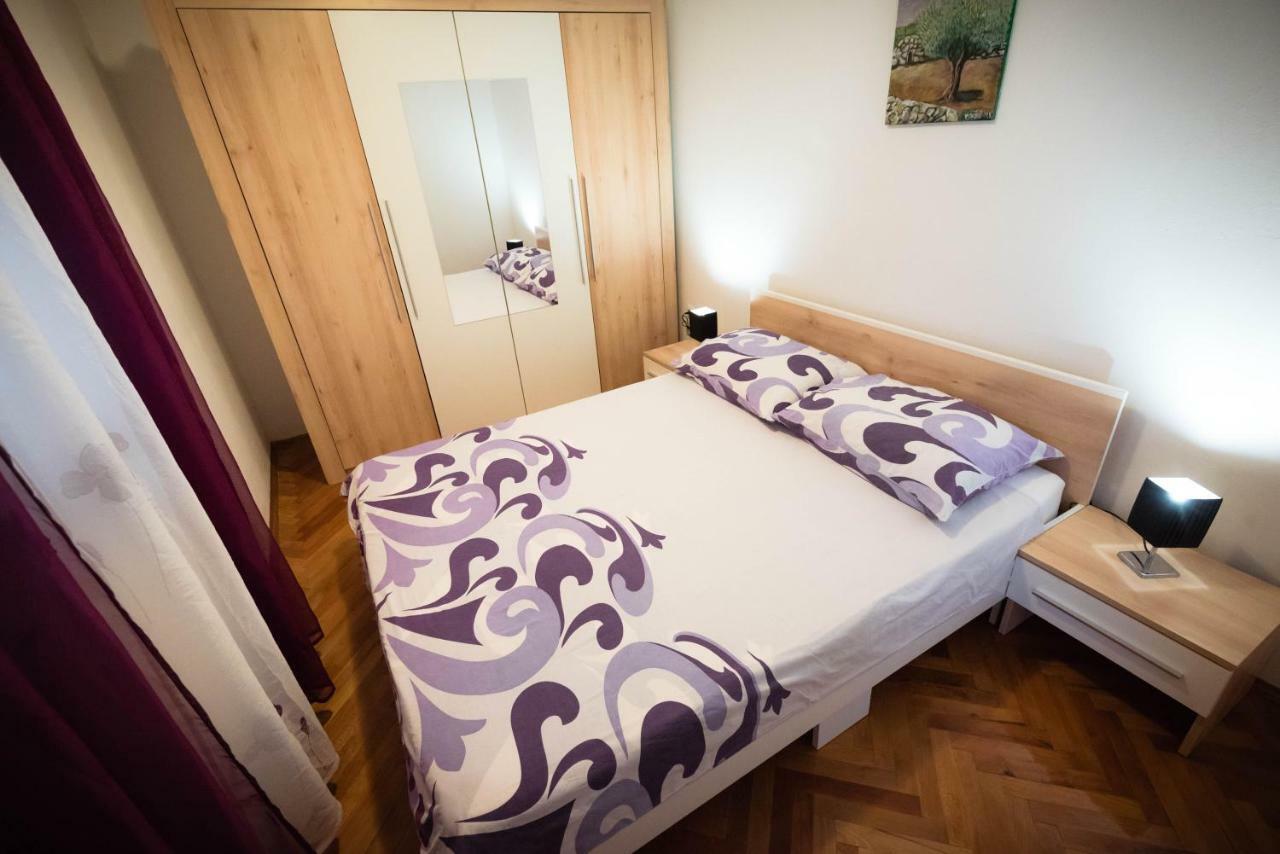 Apartments Nakic Sibenik Bagian luar foto