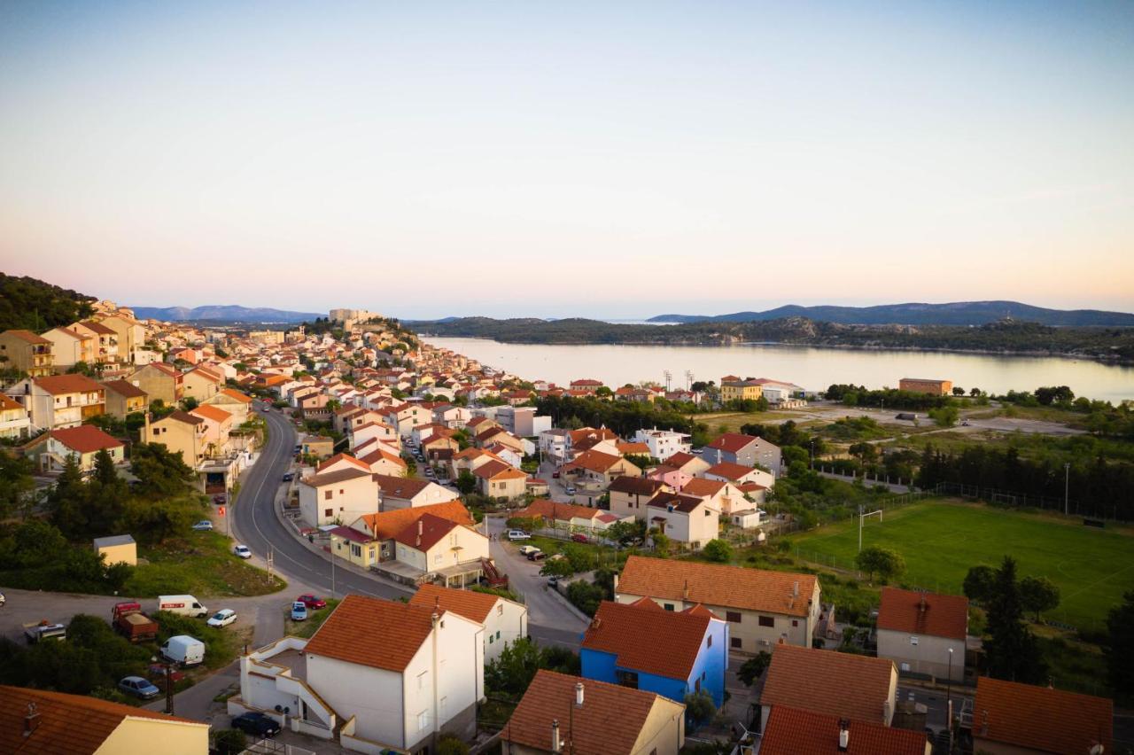 Apartments Nakic Sibenik Bagian luar foto